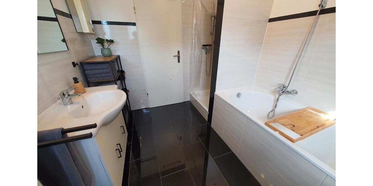 Wohnen auf Zeit Bornheim - 1 Zimmer, 22 m&sup2;, 650&euro; | Angebot:24524351