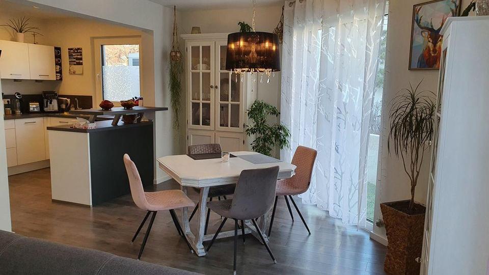 Doppelhaushälfte Flein - 4 Zimmer, 130 m&sup2;, 1.800&euro; | Angebot:24878173