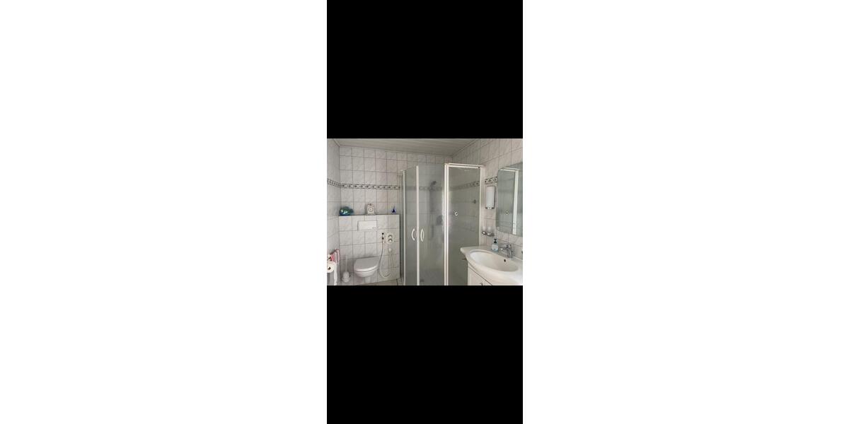 Reihenhaus Minden Kuhlenkamp - 3 Zimmer, 125 m&sup2;, 1.200&euro; | Angebot:26539498
