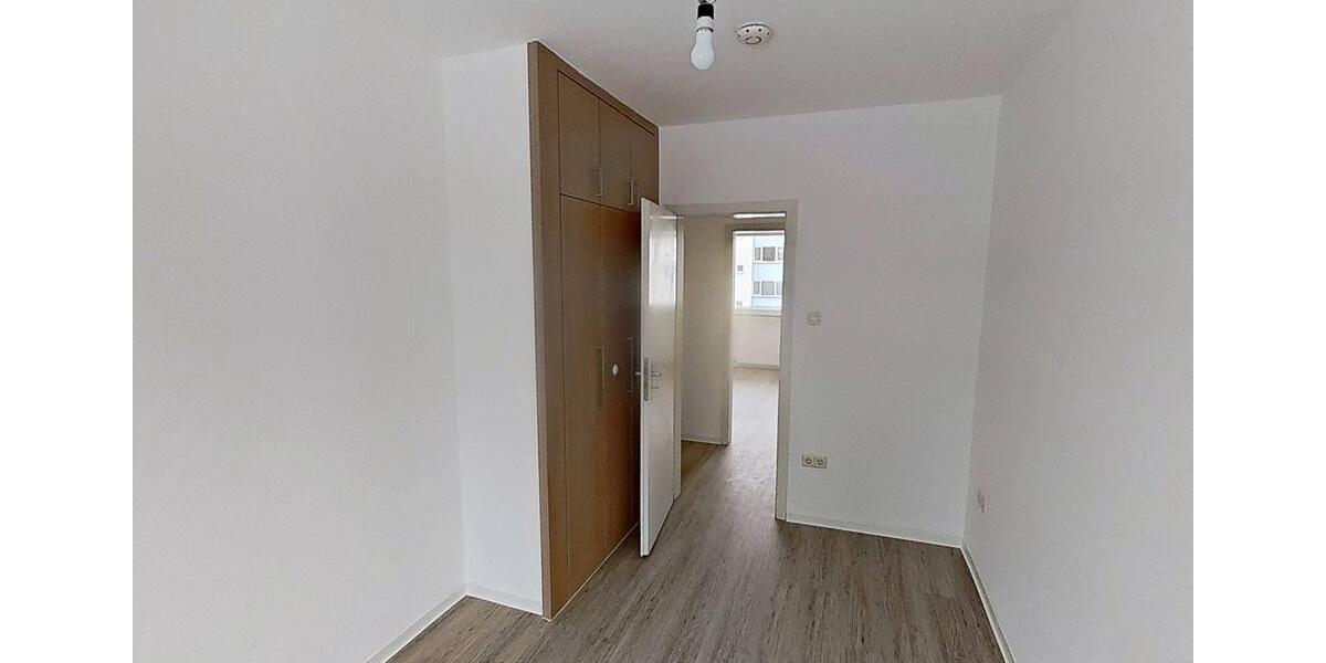 Etagenwohnung Paderborn - 3 Zimmer, 70 m&sup2;, 593&euro; | Angebot:25990278
