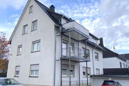 Gut geschnittene 3 ZKB - Wohnung mit Balkon - zentral gelegen 3 zimmer