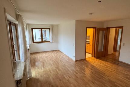 Wohnung Ochsenhausen - 3 Zimmer, 72 m&sup2;, 1.000&euro; | Angebot:24756221