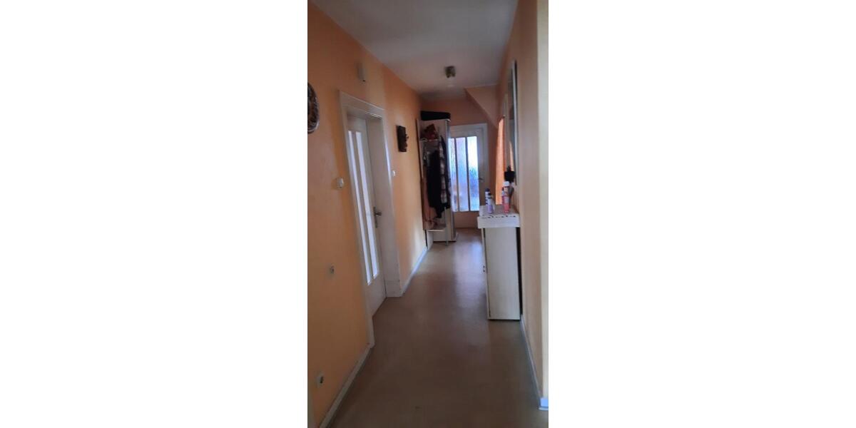 Dachgeschoßwohnung Biedenkopf - 3 Zimmer, 86 m&sup2;, 700&euro; | Angebot:25222661