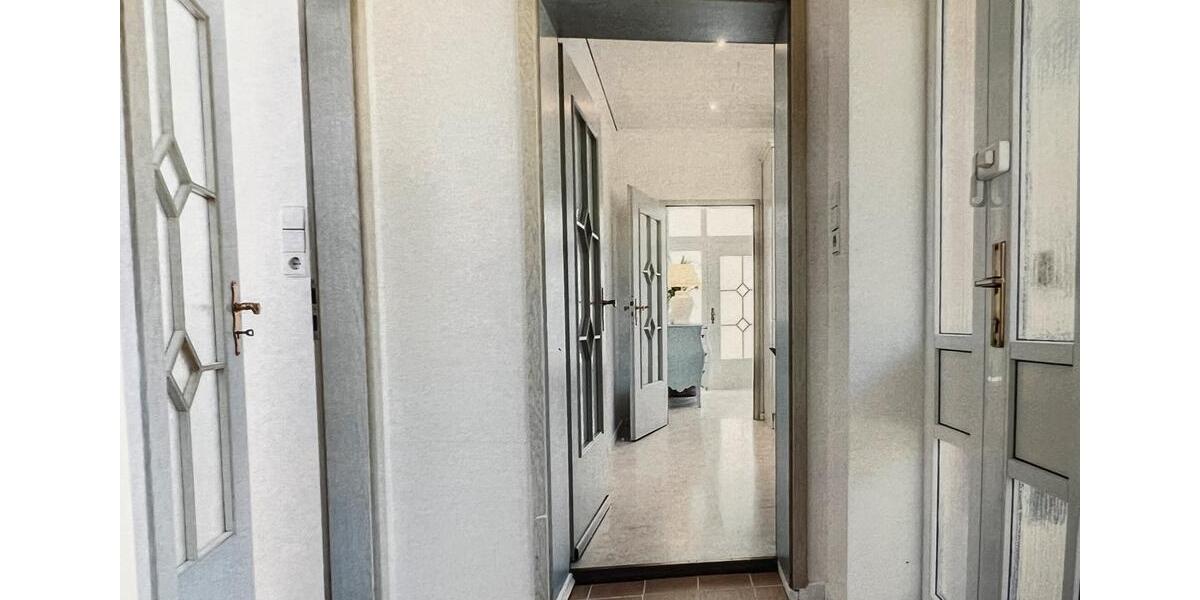 Einfamilienhaus Reinbek - 6 Zimmer, 142 m&sup2;, 1.800&euro; | Angebot:26425250
