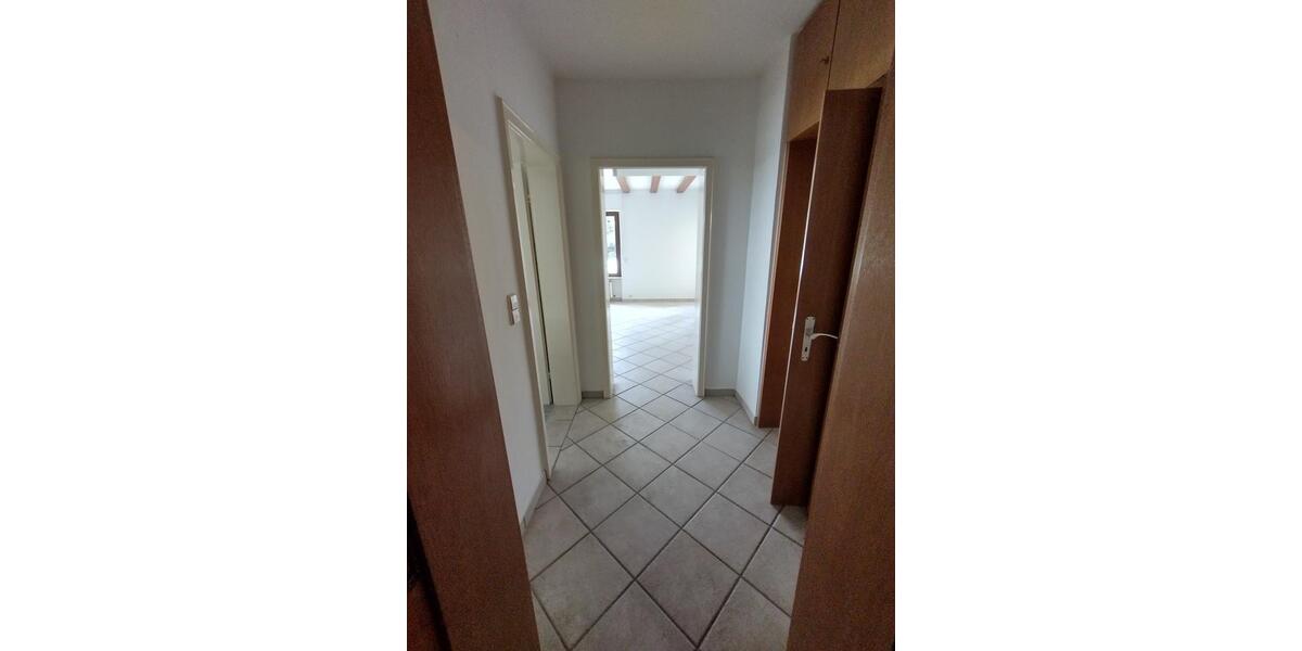 Erdgeschoßwohnung Bad Herrenalb - 3 Zimmer, 119 m&sup2;, 1.195&euro; | Angebot:21622793