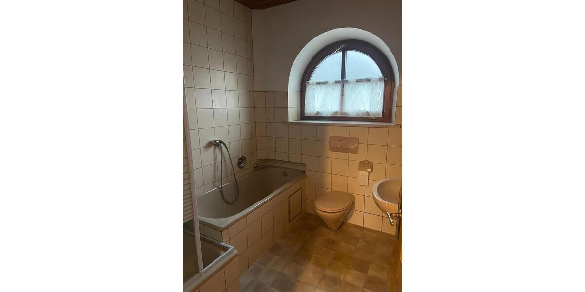 RMH IN PFERSEE ZU VERMIETEN 6 zimmer