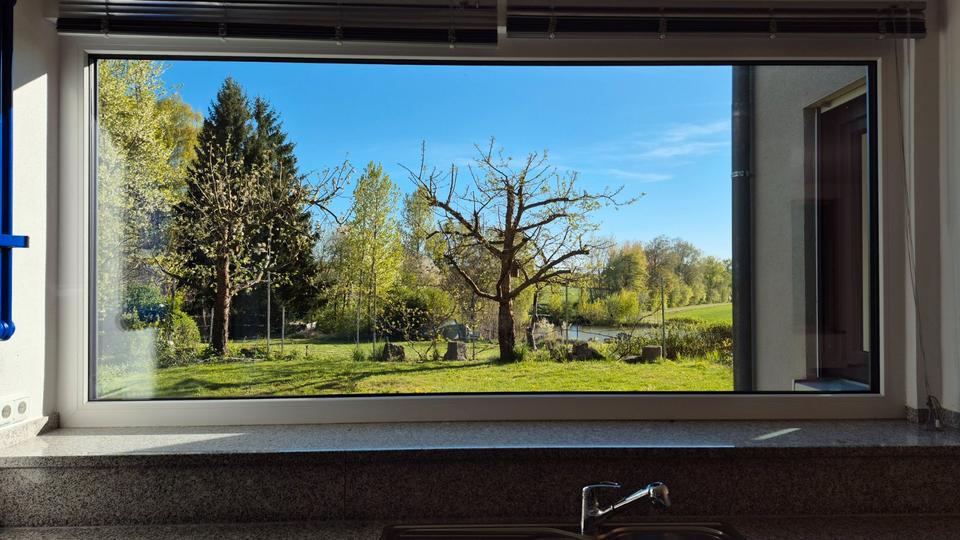 Einfamilienhaus Vohenstrauß - 7 Zimmer, 220 m&sup2;, 1.800&euro; | Angebot:26408409