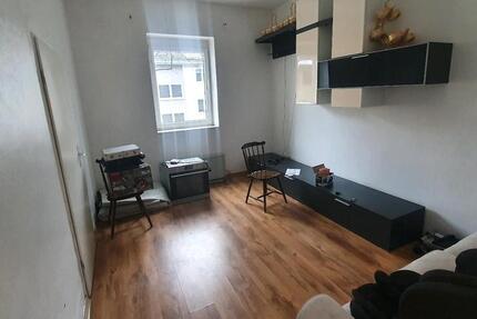 Wohnung mitten 4 zimmer