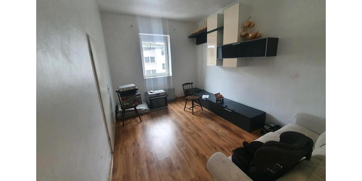 Wohnung mitten 4 zimmer