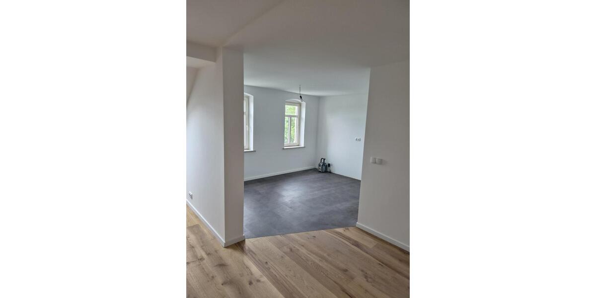 Ab 01.09. großzügig Wohnen in FalkensteinVogtl. - Erstbezug nach hochwertiger Sanierung - Etagenwohnung Falkenstein | Angebot:27007326