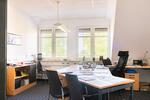 Großzügige Gewerbefläche mit flexibler Raumaufteilung und Wohnoption. Obj. 8989 zimmer