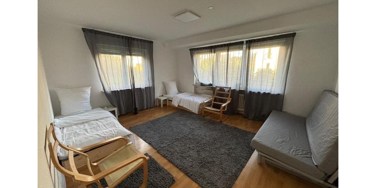 Wohnen auf Zeit Saarbrücken - 4 Zimmer, 100 m&sup2;, 90&euro; | Angebot:25512938
