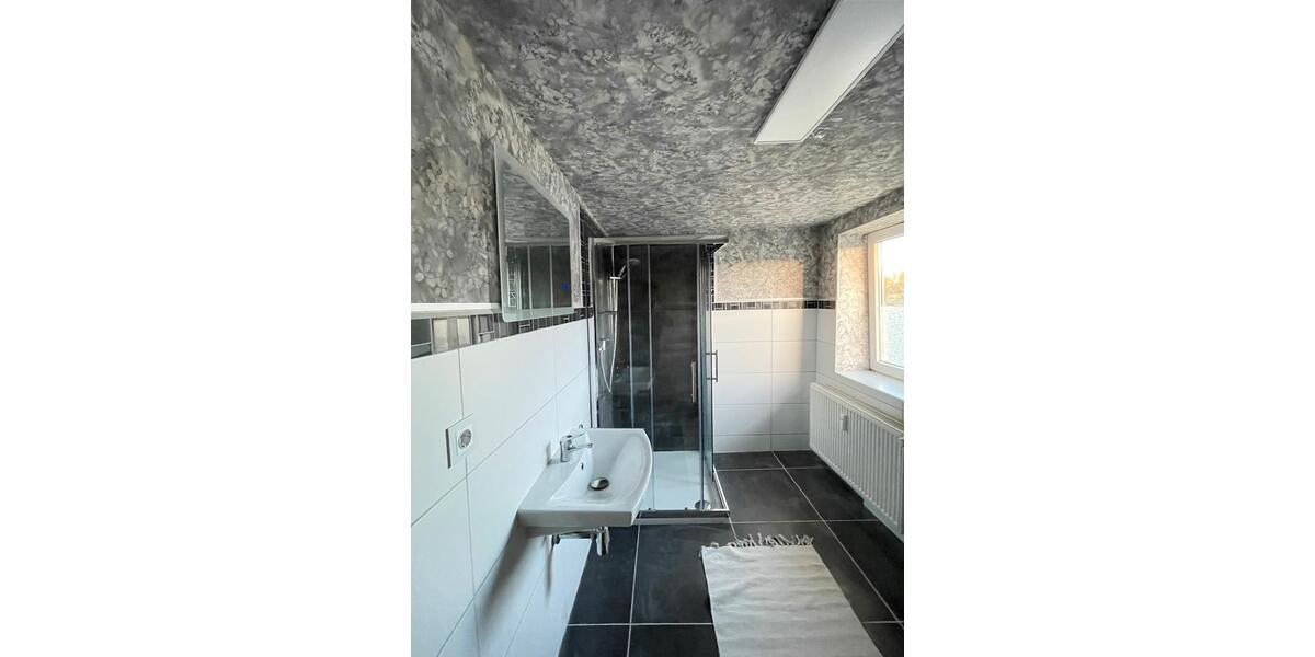 Etagenwohnung Ellrich - 2 Zimmer, 80 m&sup2;, 480&euro; | Angebot:26380522