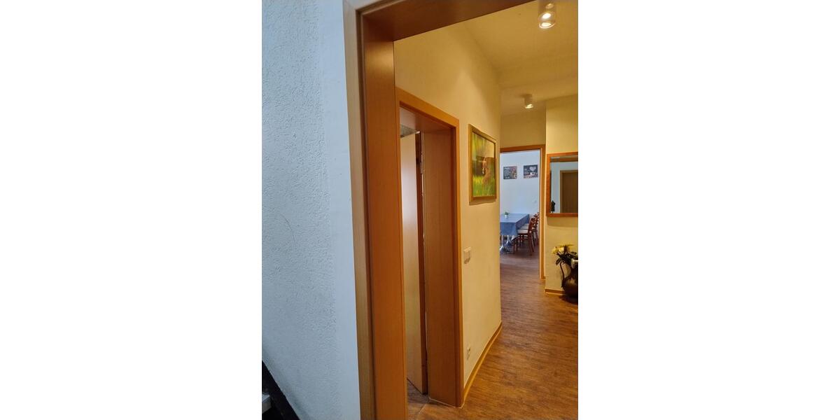 Etagenwohnung Kornwestheim - 5 Zimmer, 110 m&sup2;, 550&euro; | Angebot:25856636