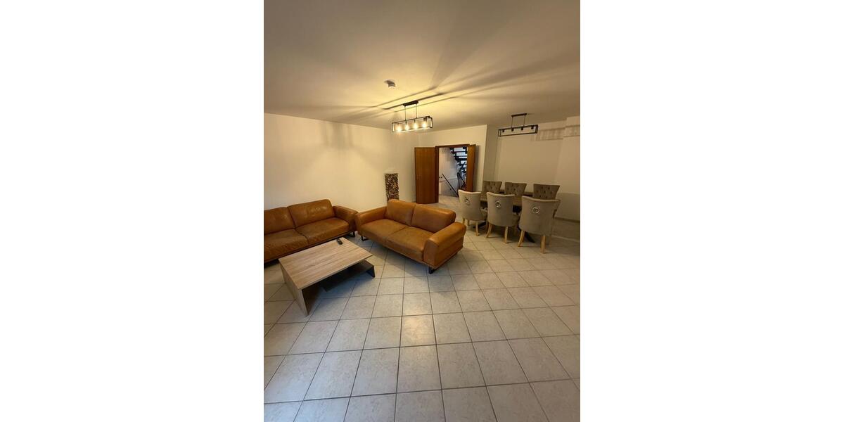 Wohnen auf Zeit Bischofsheim - 3.5 Zimmer, 130 m&sup2;, 18&euro; | Angebot:25157438