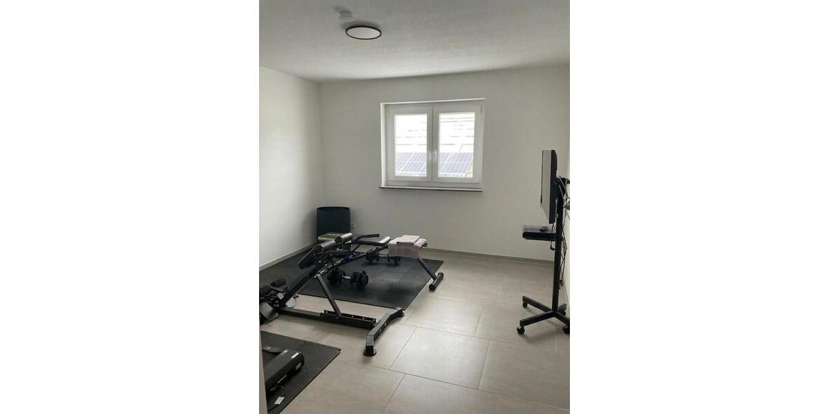 Etagenwohnung Neresheim - 4 Zimmer, 145 m&sup2;, 1.450&euro; | Angebot:26007781