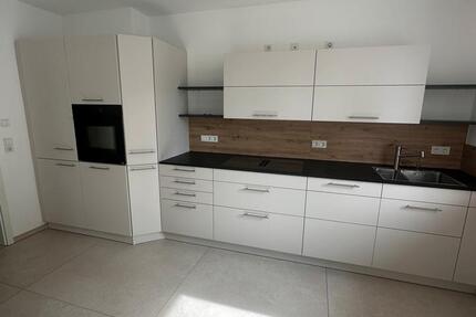 2 Raum Wohnung 66 m2 1 zimmer