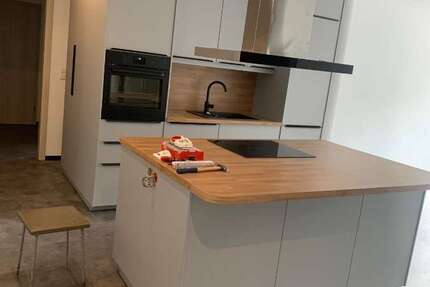 Wohnung Taura - 4 Zimmer, 108 m&sup2;, 1.000&euro; | Angebot:24644205