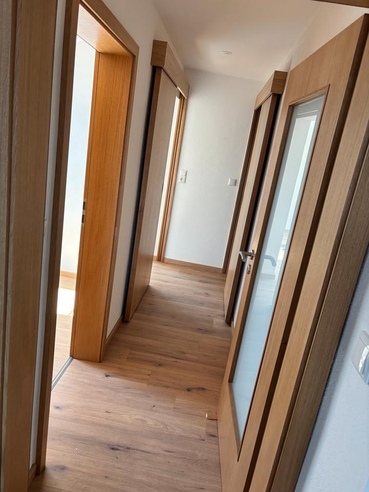 Wohnung zu vermieten.