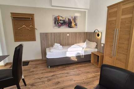 Wohnen auf Zeit in Vaterstetten 950 € 1 zimmer