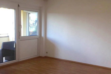 M9-2 - Tolles helles Zimmer mit Balkon in schöner Wohnung in Sind 1 zimmer