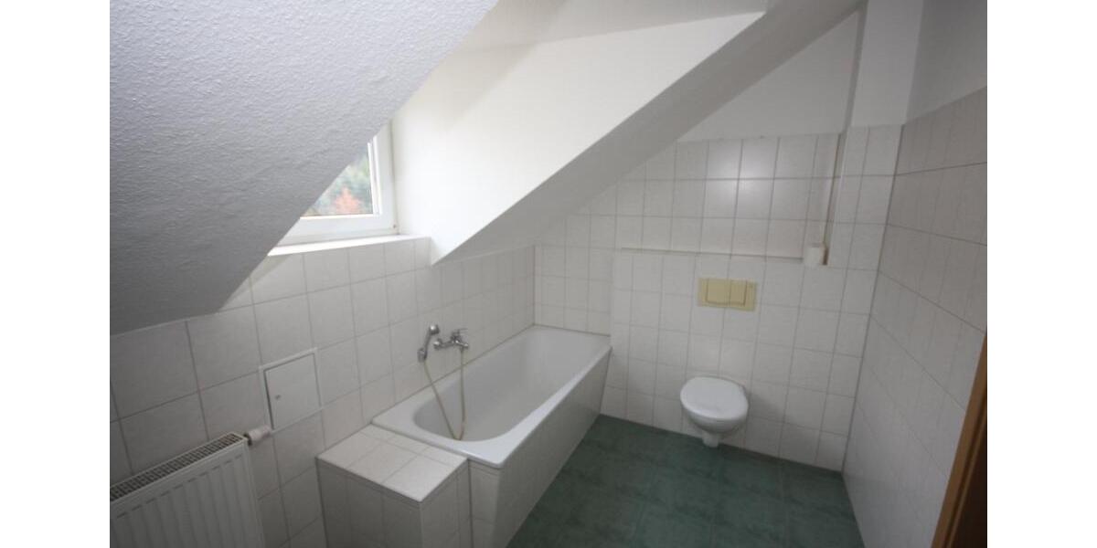 Dachgeschoßwohnung Schönheide - 2 Zimmer, 55 m&sup2;, 310&euro; | Angebot:17033647