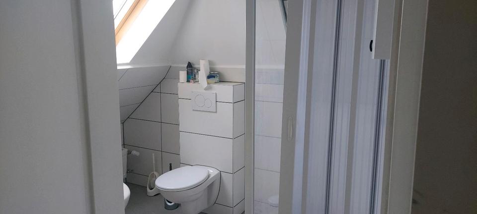 Dachgeschoßwohnung Pfungstadt - 2 Zimmer, 70 m&sup2;, 905&euro; | Angebot:25809521