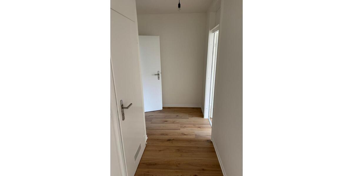 Etagenwohnung Laatzen - 2 Zimmer, 52 m&sup2;, 428&euro; | Angebot:26649864