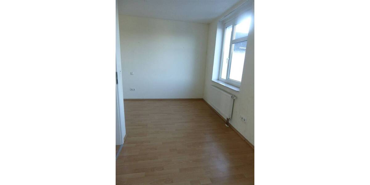 Etagenwohnung Bad Driburg - 3 Zimmer, 105 m&sup2;, 530&euro; | Angebot:26189266
