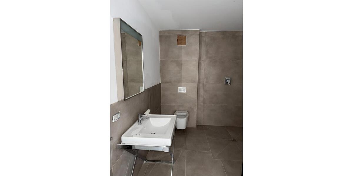 Etagenwohnung Harsewinkel - 1 Zimmer, 60 m&sup2;, 650&euro; | Angebot:26702257