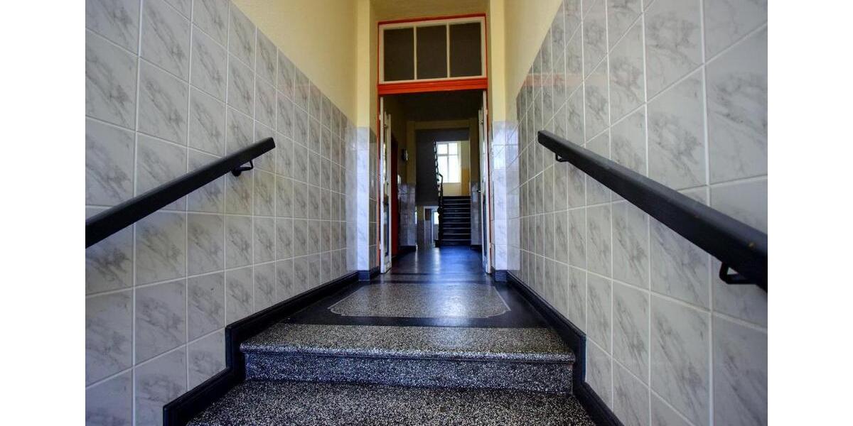 Dachgeschoßwohnung Wilhelmshaven - 2 Zimmer, 75 m&sup2;, 515&euro; | Angebot:26687656