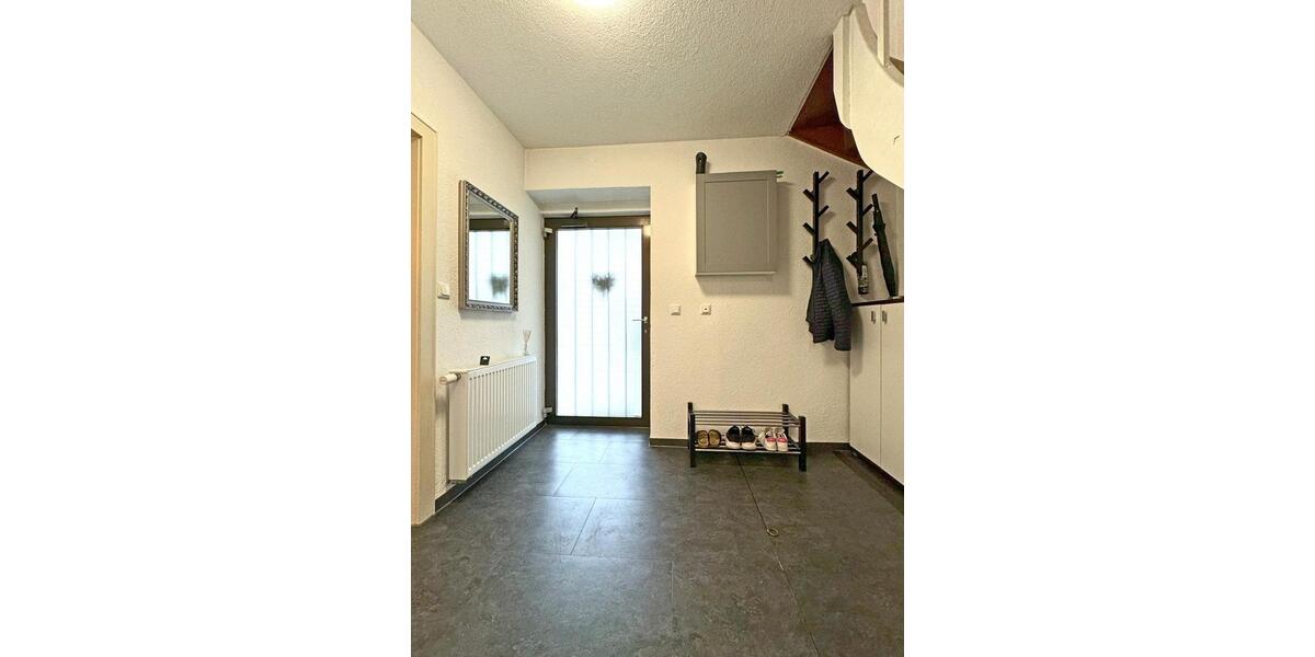 Einfamilienhaus in der Innenstadt zu vermieten - 5 Zimmer 5 zimmer