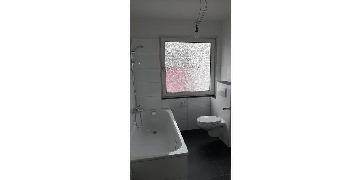 Etagenwohnung Moers - 3.5 Zimmer, 68 m&sup2;, 649&euro; | Angebot:26551661