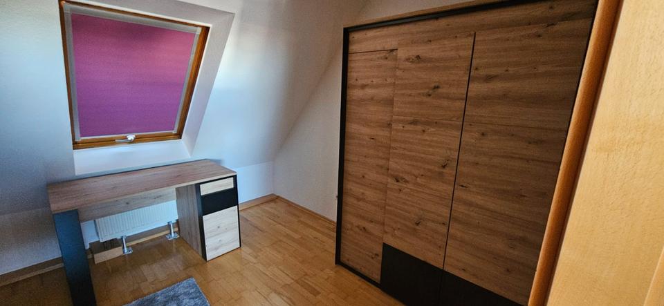 Wohnen auf Zeit Maintal - 5 Zimmer, 125 m&sup2;, 426&euro; | Angebot:26610652