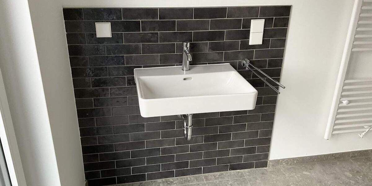 Moderner Wohnkomfort - viel Platz + Freiraum! 3 Zimmer + Loggia, Einbauküche, Tageslichtbad,Gäste-WC 3 zimmer