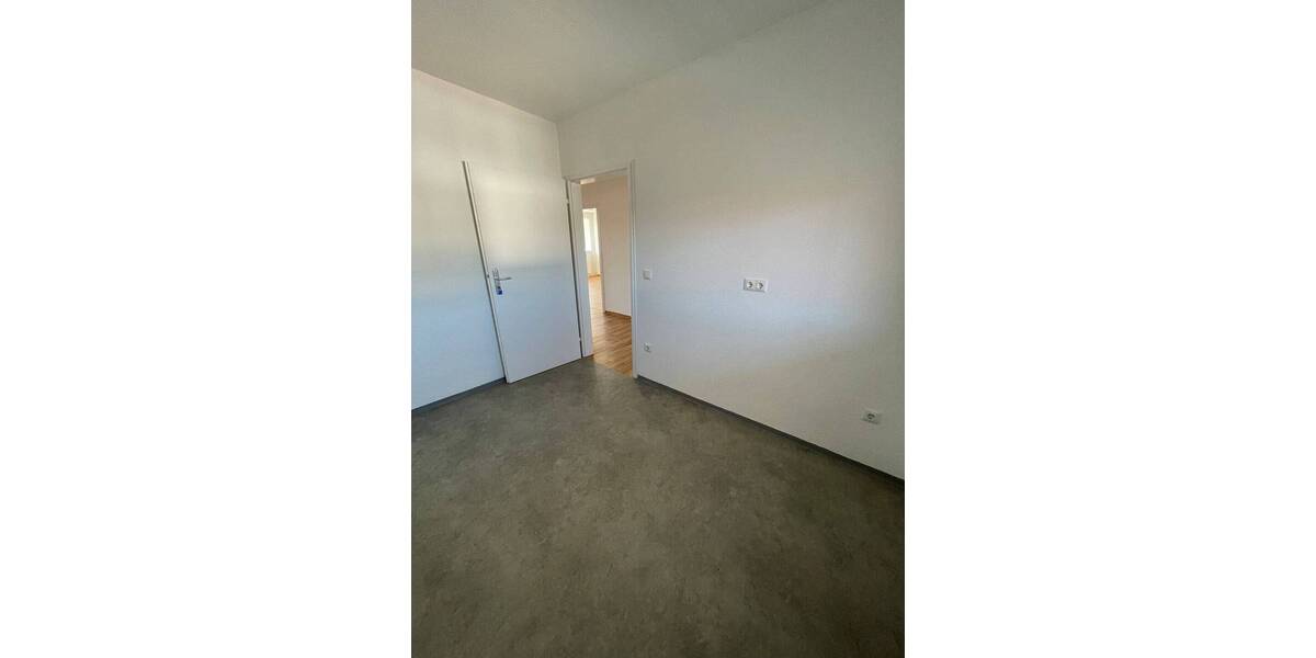 Zimmer Nürnberg Gibitzenhof - 2 Zimmer, 64 m&sup2;, 588&euro; | Angebot:26066622