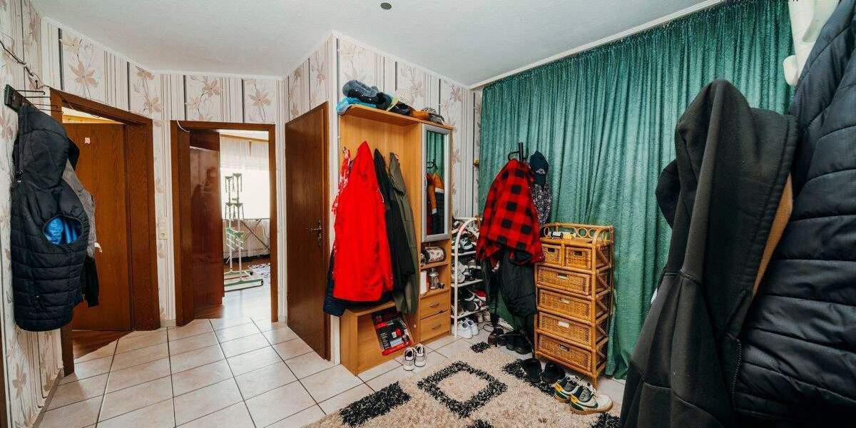 Etagenwohnung Lindern - 3 Zimmer, 95 m&sup2;, 600&euro; | Angebot:26170964