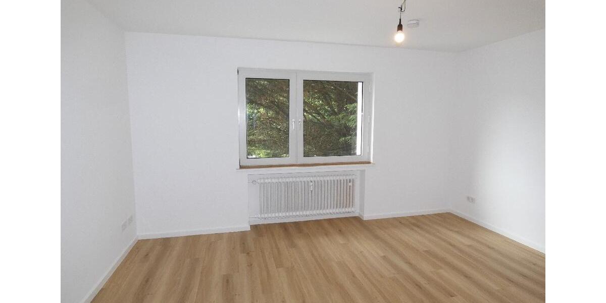 Etagenwohnung Bergisch Gladbach Frankenforst - 3 Zimmer, 94 m&sup2;, 1.130&euro; | Angebot:26198682