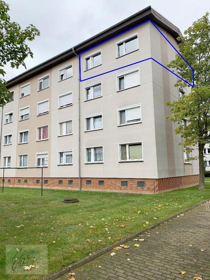 ***3-RAUMWOHUNG MIT EINBAUKÜCHE*** und Tageslichtbad mizt Wanne ab 1025 zu vermieten