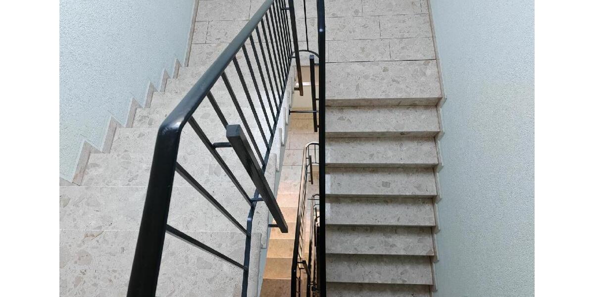 Dachgeschoßwohnung Sangerhausen - 3 Zimmer, 76 m&sup2;, 420&euro; | Angebot:24866471