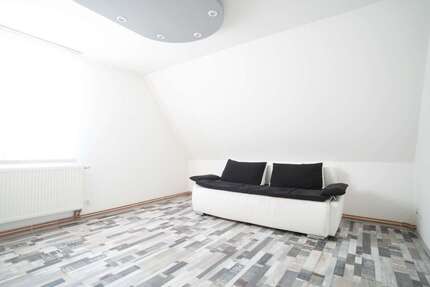 Wohnung Villingen-Schwenningen Schwenningen - 3 Zimmer, 77 m&sup2;, 800&euro; | Angebot:27021181