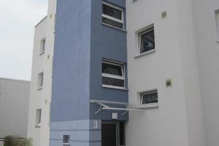 Helle, renovierte 3,5-Zimmer-Wohnung mit großem Balkon in TOP Lage zimmer