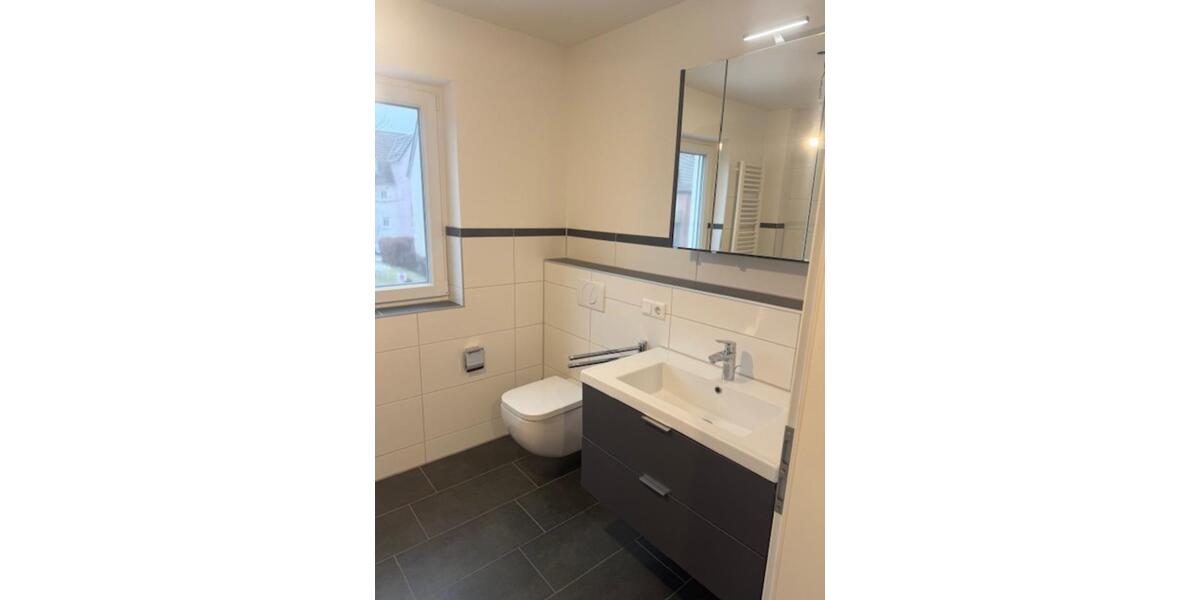 Etagenwohnung Schrobenhausen - 4 Zimmer, 101 m&sup2;, 1.400&euro; | Angebot:24754037