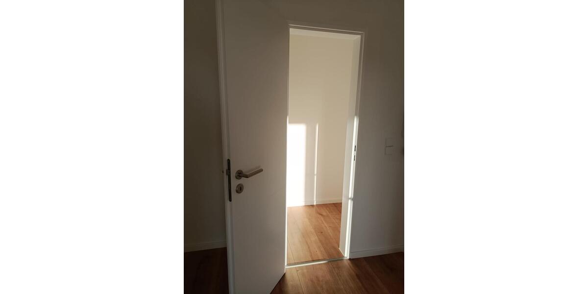 Etagenwohnung Bergneustadt - 2 Zimmer, 62 m&sup2;, 1.040&euro; | Angebot:26358144