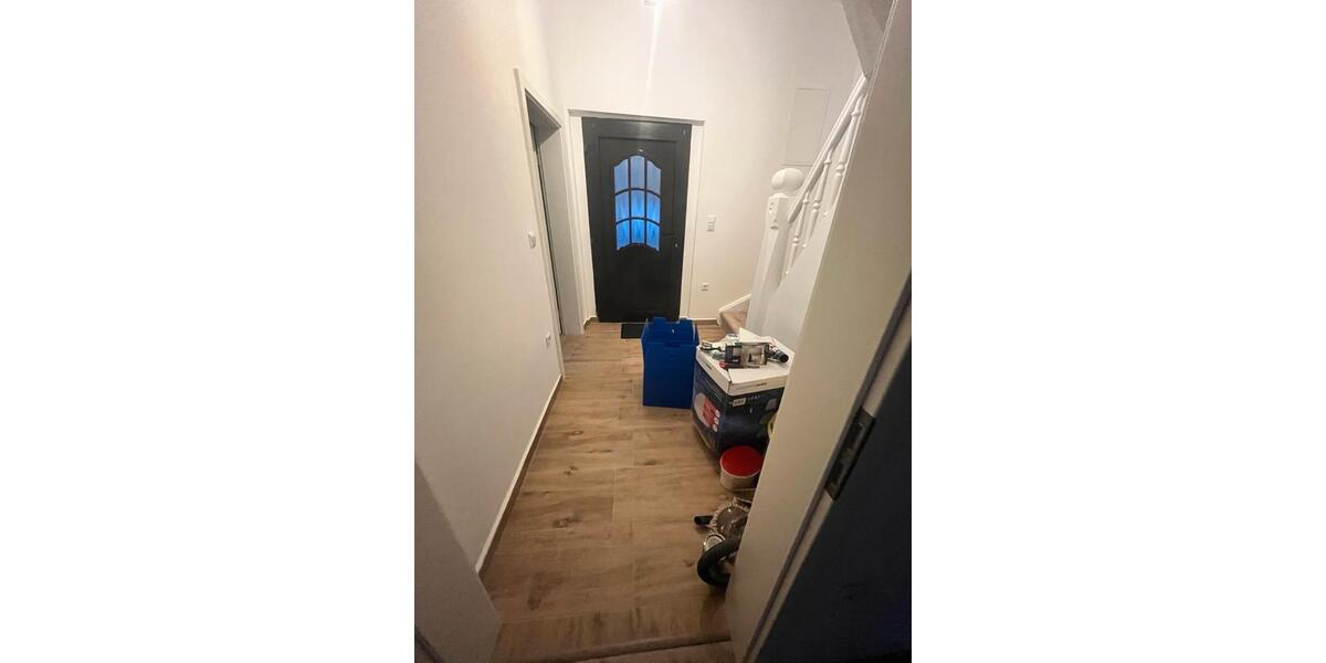 !!! Frisch renovierte Doppelhaushälfte in Löhne zu vermieten!!! 5 zimmer