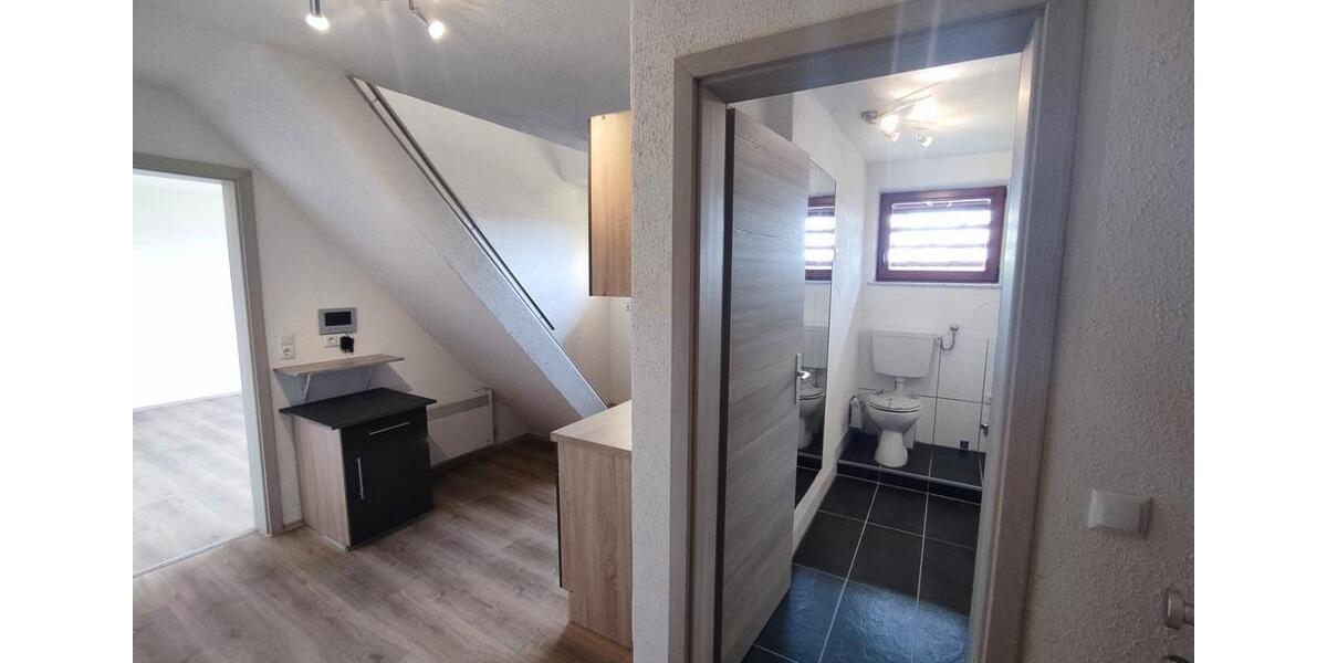Etagenwohnung Münsterhausen - 3 Zimmer, 70 m&sup2;, 580&euro; | Angebot:26658344