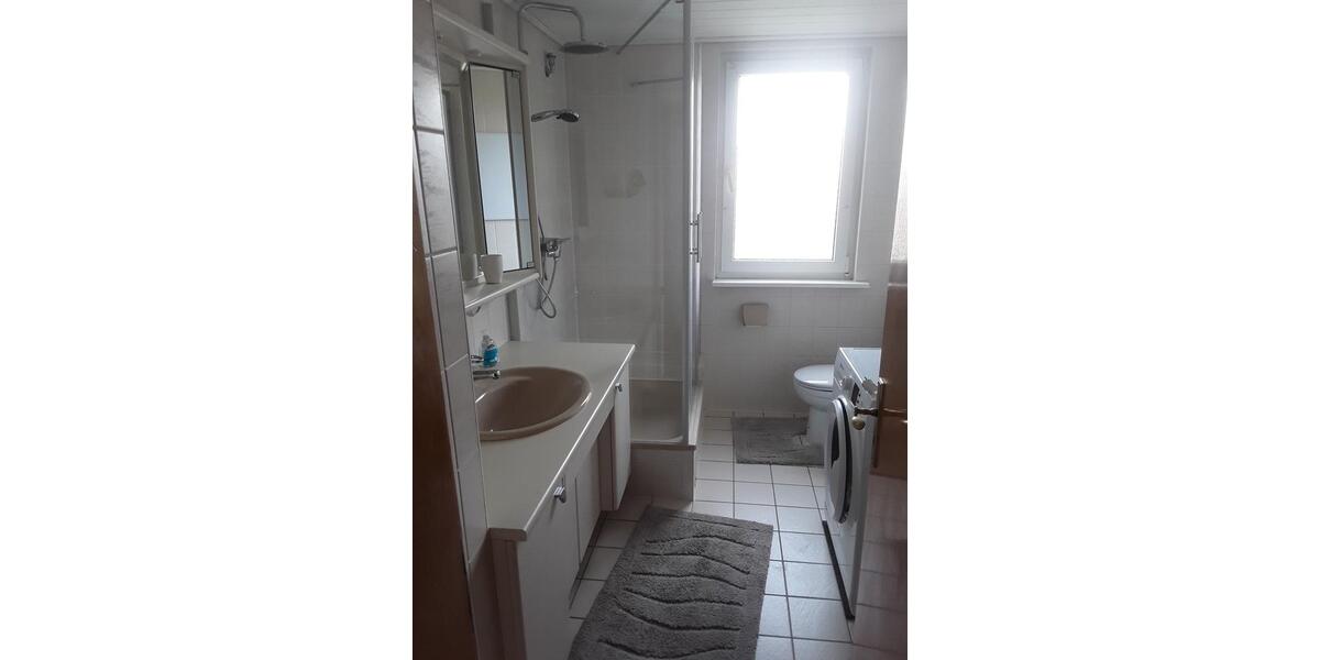 Wohnen auf Zeit Springe - 3 Zimmer, 15 m&sup2;, 20&euro; | Angebot:25217377
