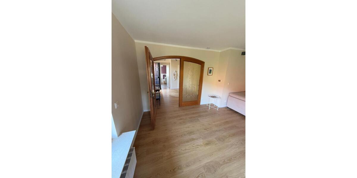 Etagenwohnung Solingen Aufderhöhe - 2 Zimmer, 80 m&sup2;, 960&euro; | Angebot:23906297