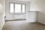 Etagenwohnung Döbeln Sörmitz - 2 Zimmer, 58 m&sup2;, 330&euro; | Angebot:26712652