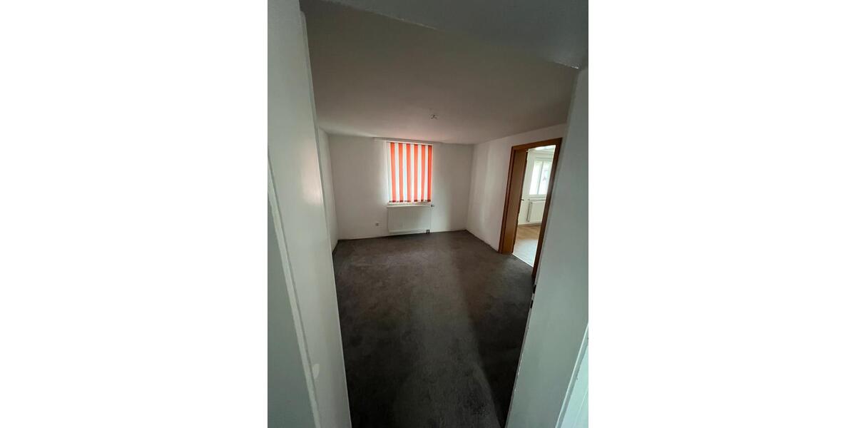 Einfamilienhaus Berkatal - 5 Zimmer, 135 m&sup2;, 690&euro; | Angebot:25344029